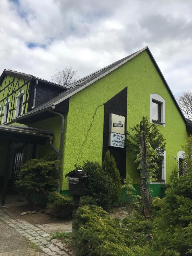 Le Delizie Siciliane Hotell Oelsnitz  Eksteriør bilde